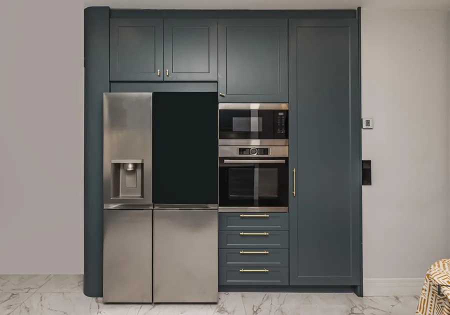 Built-in wall oven in fitted kitchen cabinetry